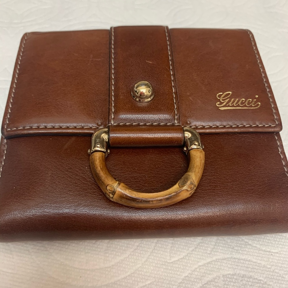 Gucci Authentic Bamboo Clasp wallet leather